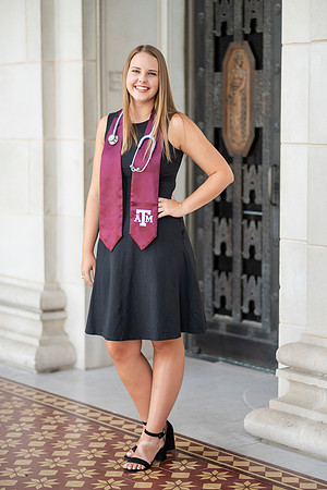 2022EmmaSenior023