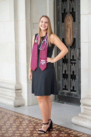 2022EmmaSenior024