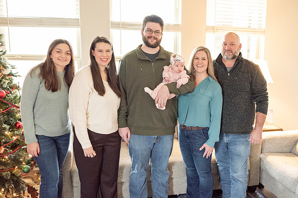 2024FullertonExtFam02